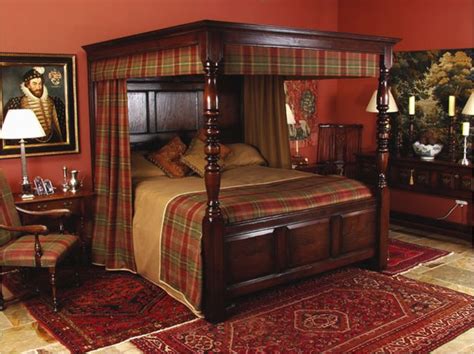 mobili tudor|tudor style bed.